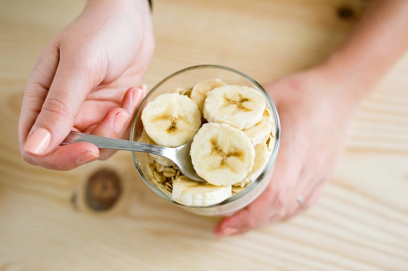 Chuối giàu chất chống oxy hóa và vitamin làm đẹp da