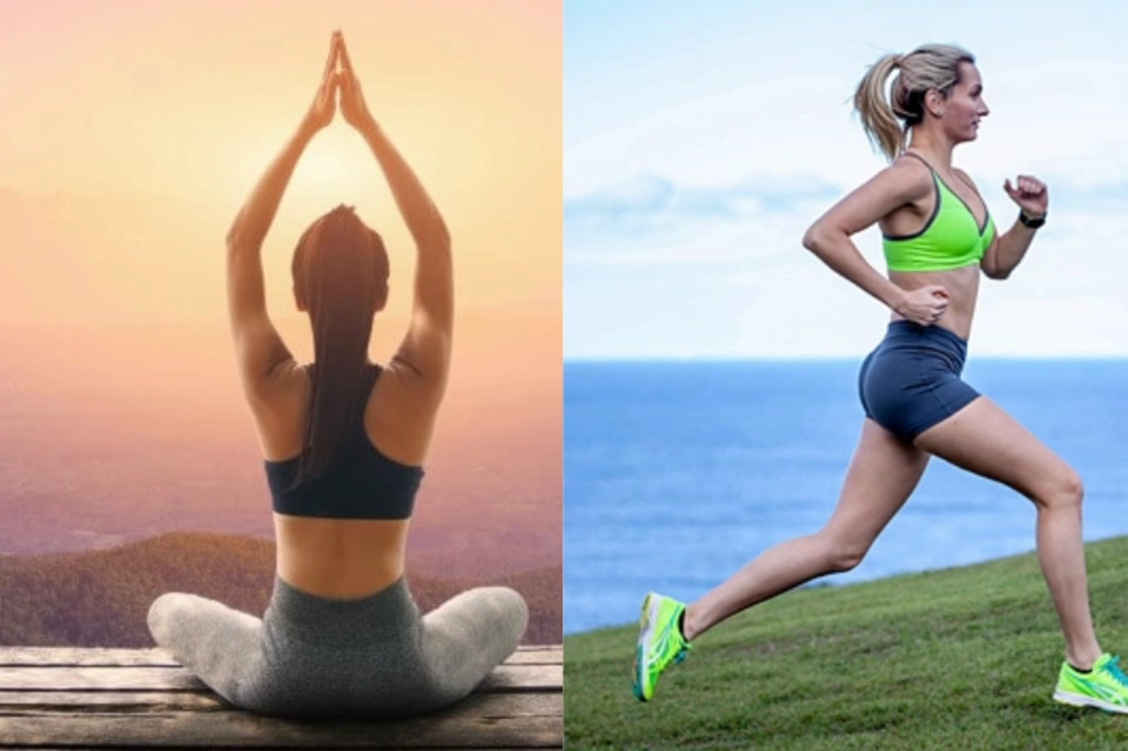Hình ảnh hai người đang tập yoga ngoài trời